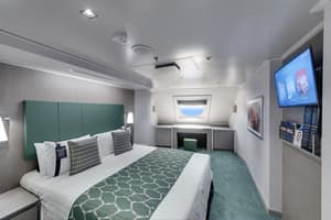 MSC Cruises MSC Seaview Accommodation Grand Suite 3.jpg
